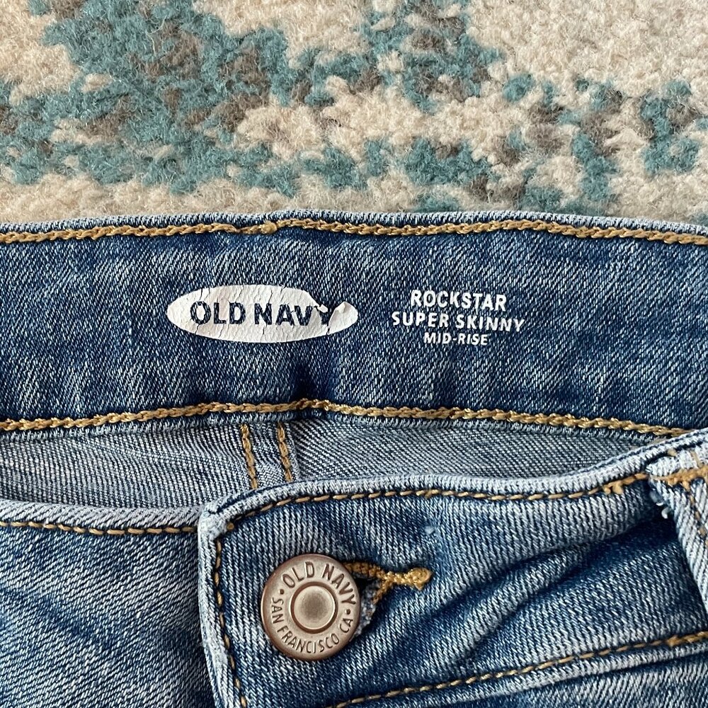 Old Navy Rockstar Super Skinny Mid-Rise Size 6 - Picture 4 of 7
